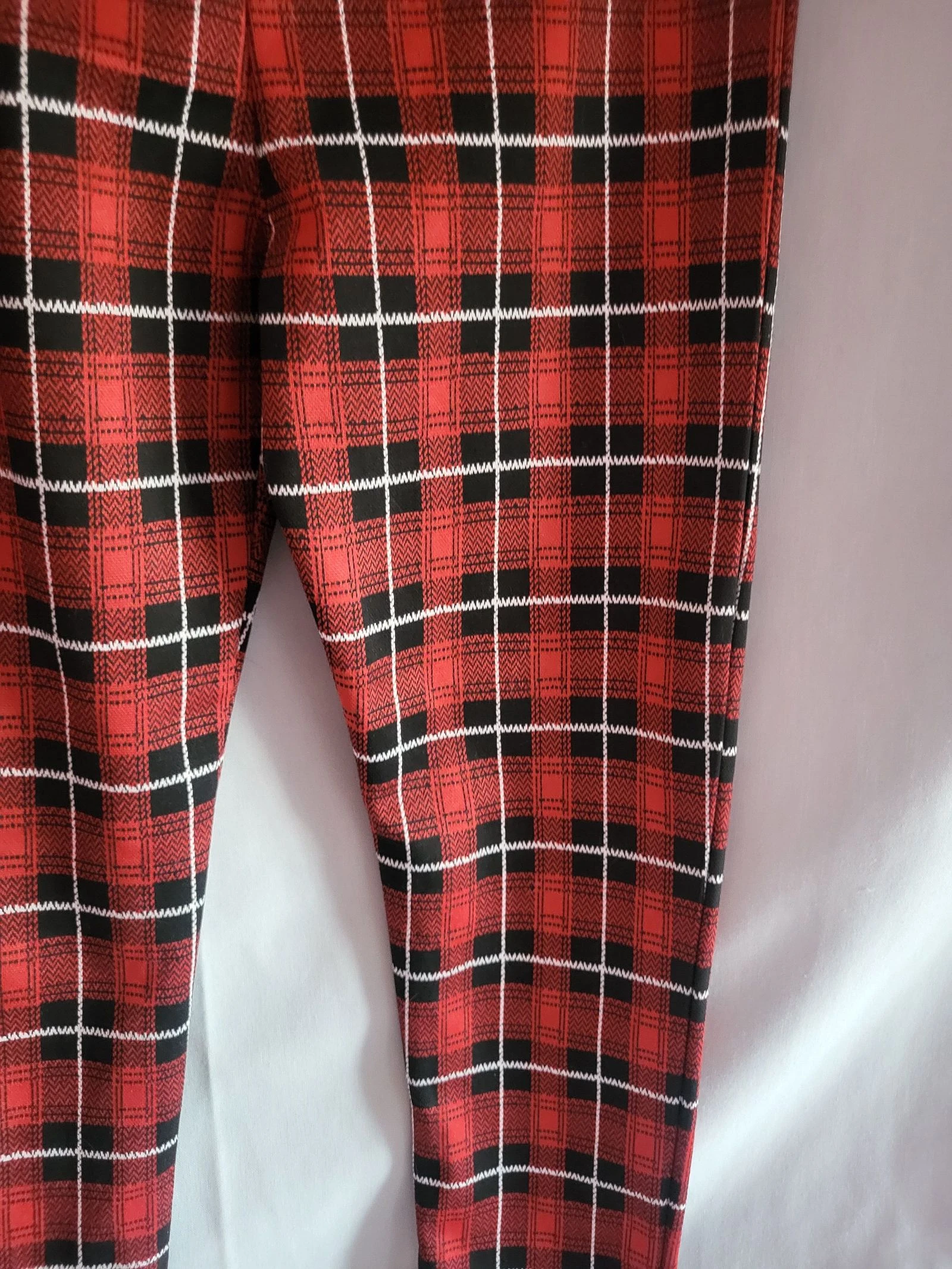 Pantalon à carreaux rouge – photo 4